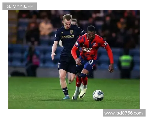 卡迪夫城迎战女王公园流浪者争夺英冠联赛关键三分之战